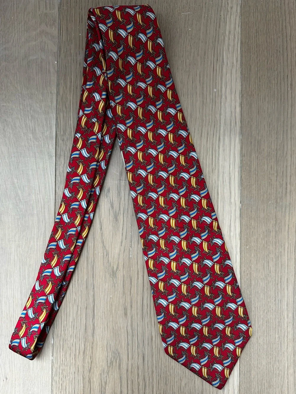 Salvatore Ferragamo Red Beach Chair Lounge Silk Necktie Made In Italy